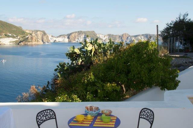 B&B La Terrazza Sul Porto Ponza Exterior foto